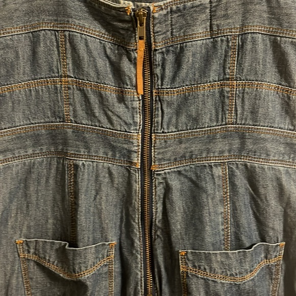 Anthropologie denim jumpsuit - Picture 11 of 13